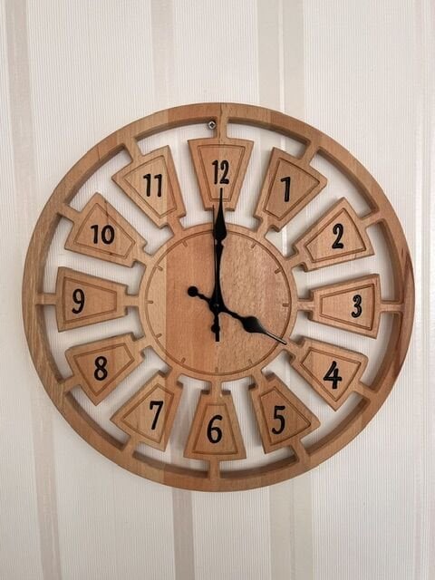 Ahşap Duvar Saati 42 cm